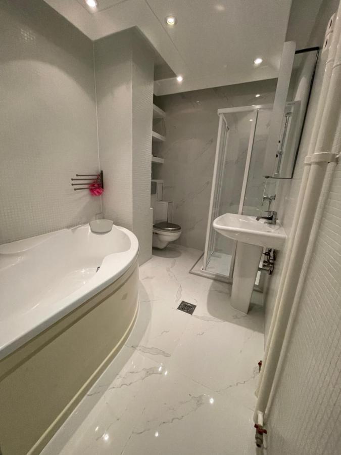 Ruben Apartman City Center Debrecen Exterior photo